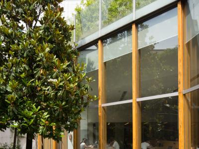 Biblioteca_campus_economia_caniana