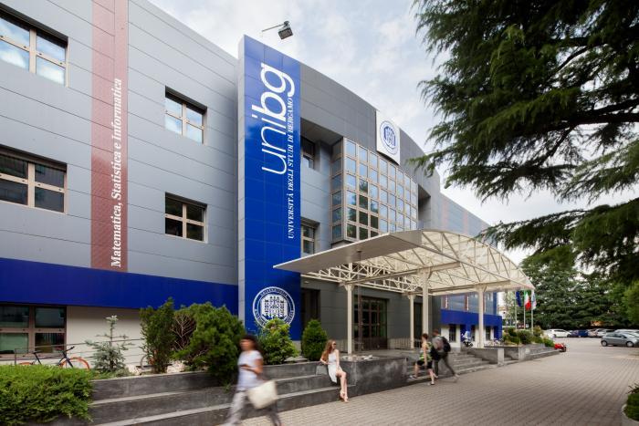 Campus Economia caniana Campus Economia caniana